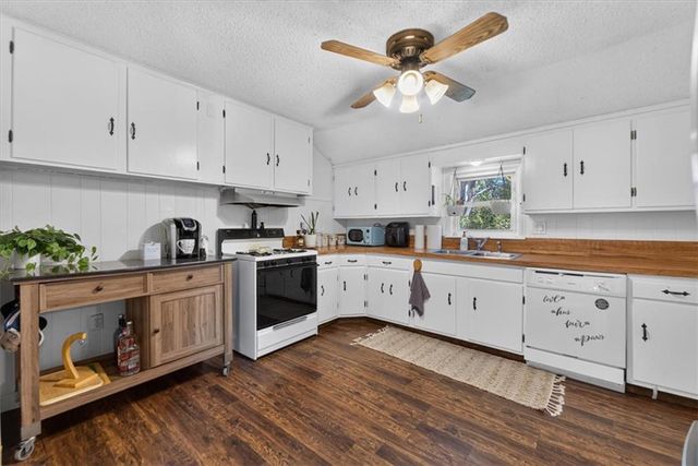 8204 E 79TH Street, Kansas City, MO 64138
