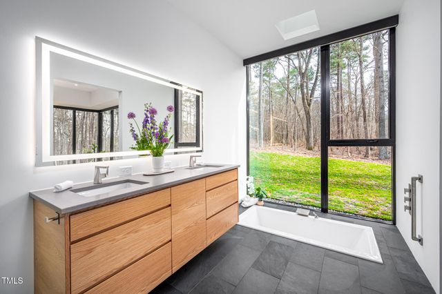 721 Jones Ferry Road, Chapel Hill, NC 27516