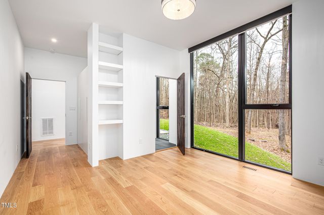 721 Jones Ferry Road, Chapel Hill, NC 27516