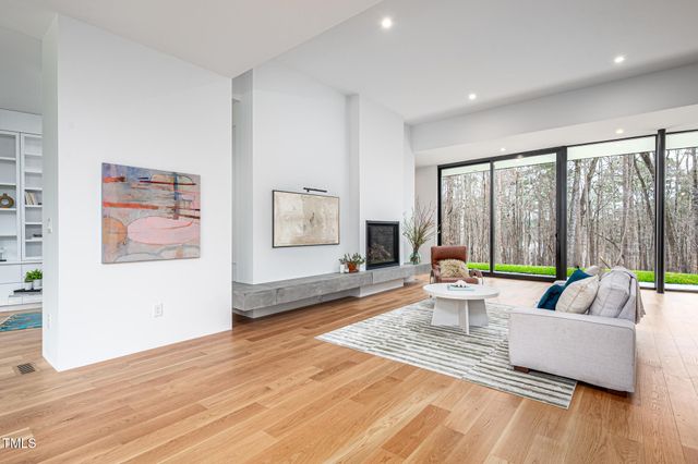 721 Jones Ferry Road, Chapel Hill, NC 27516