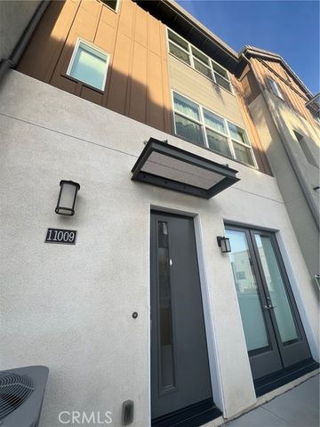 11009 Skyglow, Rancho Cucamonga, CA 91730