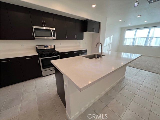 11009 Skyglow, Rancho Cucamonga, CA 91730