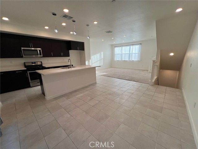 11009 Skyglow, Rancho Cucamonga, CA 91730