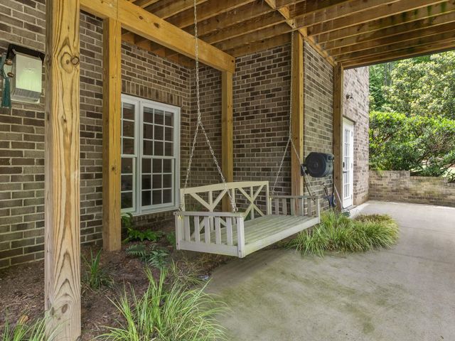 1911 Dunlin Court, Taylors, SC 29687