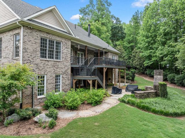 1911 Dunlin Court, Taylors, SC 29687