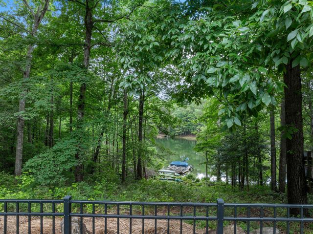 1911 Dunlin Court, Taylors, SC 29687