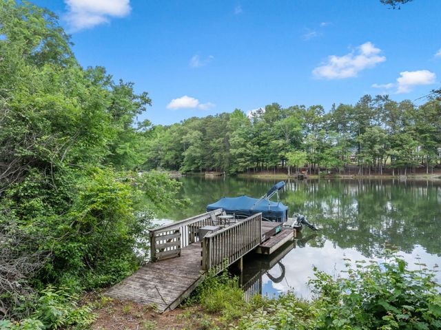 1911 Dunlin Court, Taylors, SC 29687