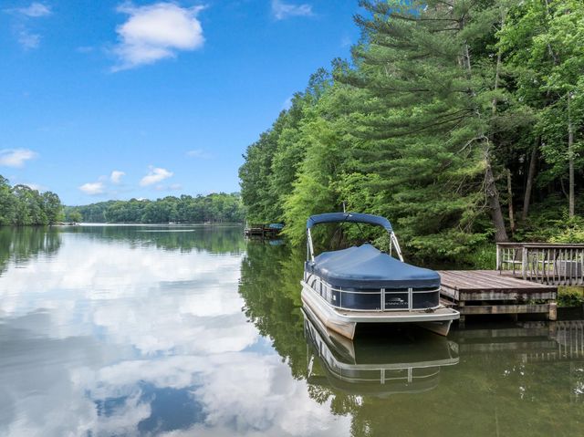1911 Dunlin Court, Taylors, SC 29687