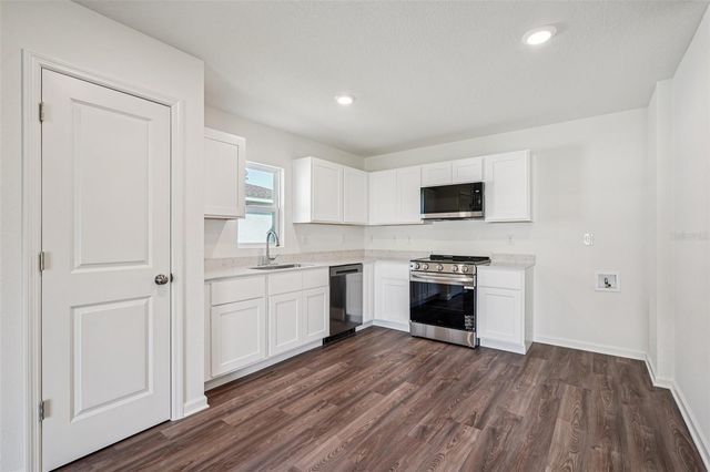 14890 SW 38TH CIRCLE, Ocala, FL 34470