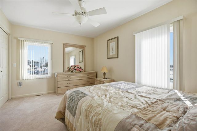 23 River Street, Seabrook, NH 03874