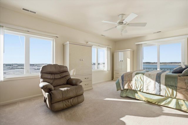 23 River Street, Seabrook, NH 03874