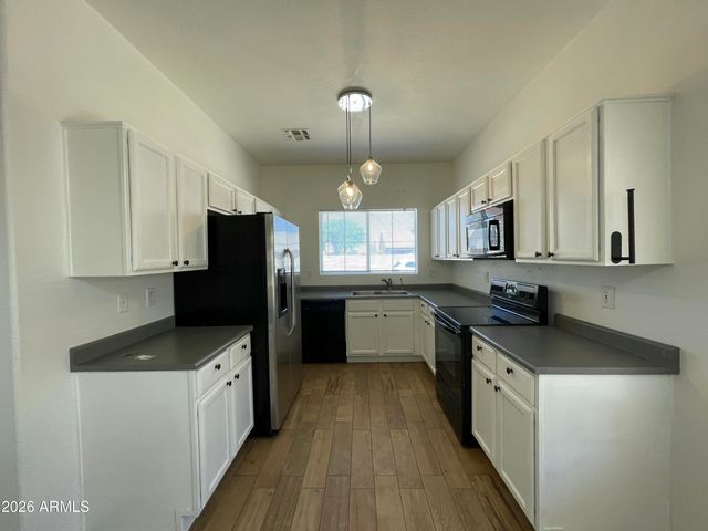 15558 N 136TH Lane, Surprise, AZ 85374