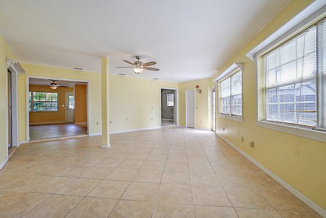 1769 N 18th Ave Avenue N, Lake Worth Beach, FL 33460