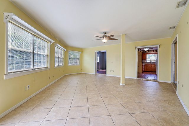 1769 N 18th Ave Avenue N, Lake Worth Beach, FL 33460