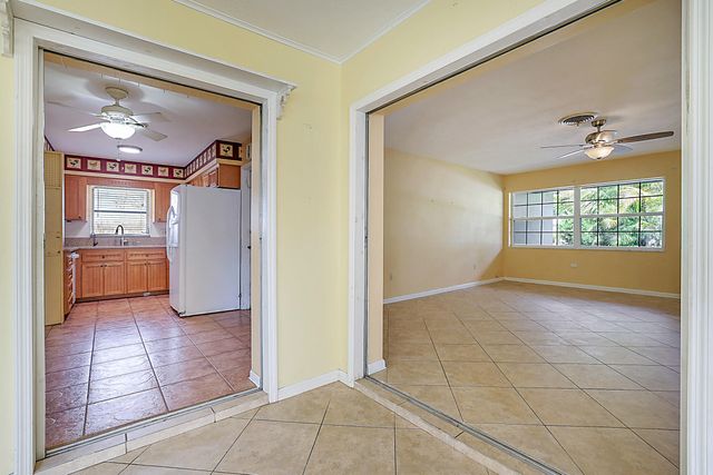 1769 N 18th Ave Avenue N, Lake Worth Beach, FL 33460