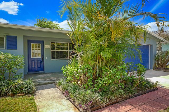 1769 N 18th Ave Avenue N, Lake Worth Beach, FL 33460