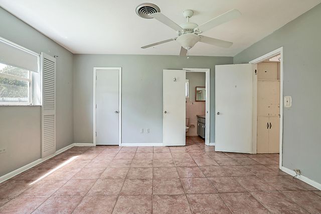 1769 N 18th Ave Avenue N, Lake Worth Beach, FL 33460