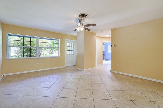 1769 N 18th Ave Avenue N, Lake Worth Beach, FL 33460