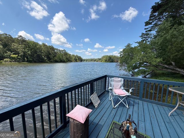 266 Pioneer Trail, Jackson, GA 30233