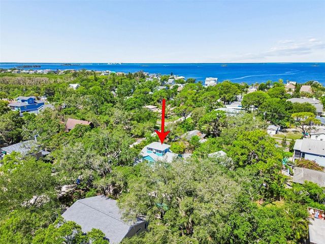 416 TENNESSEE AVENUE, Crystal Beach, FL 34681