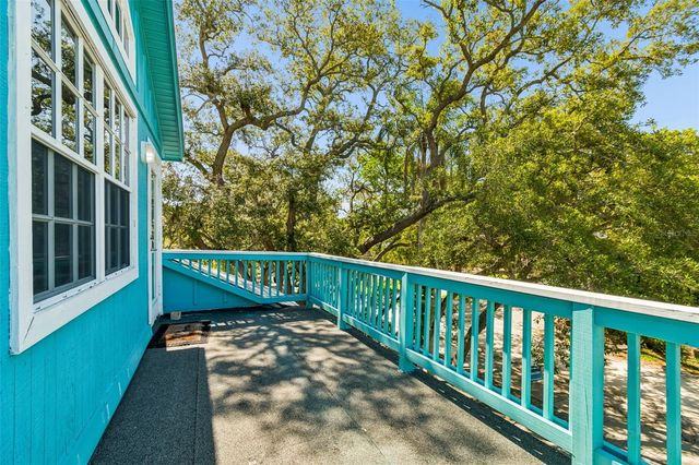 416 TENNESSEE AVENUE, Crystal Beach, FL 34681