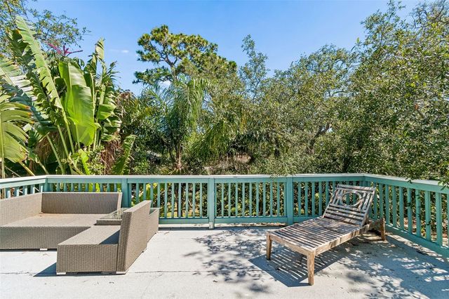 416 TENNESSEE AVENUE, Crystal Beach, FL 34681