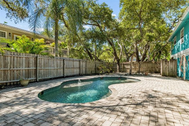 416 TENNESSEE AVENUE, Crystal Beach, FL 34681