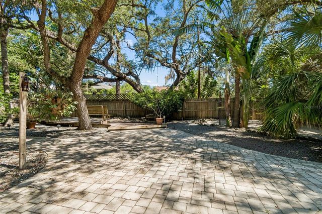 416 TENNESSEE AVENUE, Crystal Beach, FL 34681