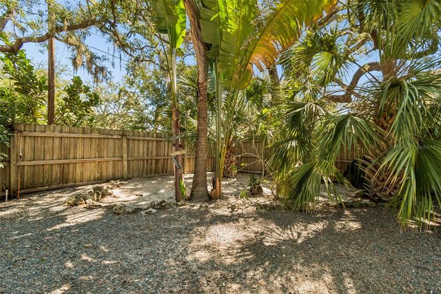 416 TENNESSEE AVENUE, Crystal Beach, FL 34681