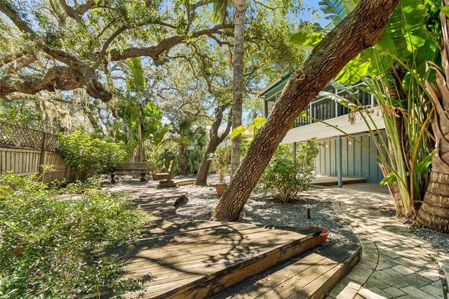 416 TENNESSEE AVENUE, Crystal Beach, FL 34681