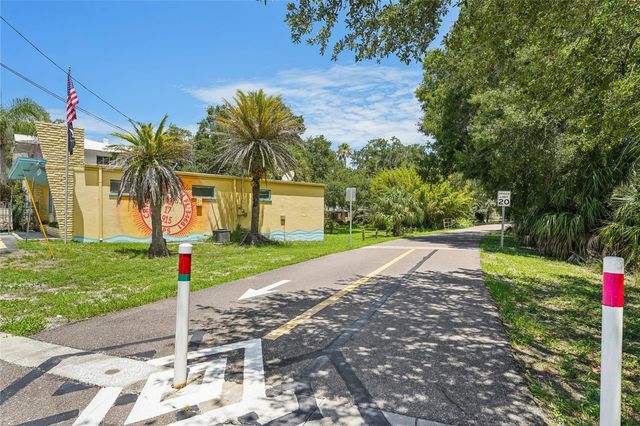 416 TENNESSEE AVENUE, Crystal Beach, FL 34681