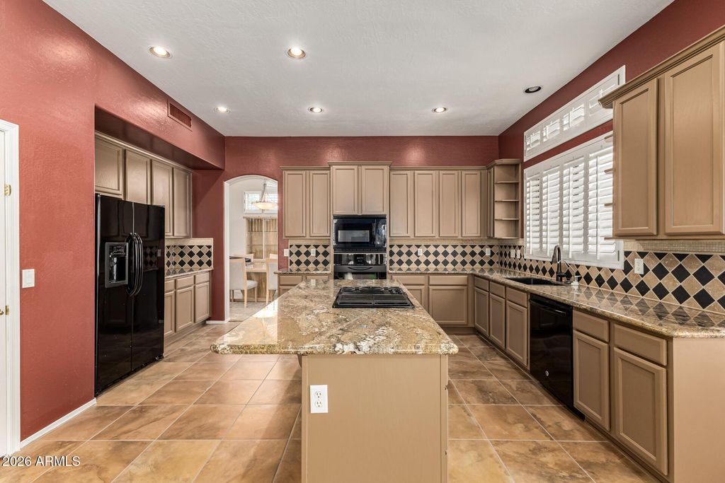 Image 18 of property listing at 3802 N CANYON WASH --, Mesa, AZ 85207