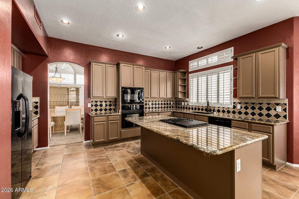 Image 19 of property listing at 3802 N CANYON WASH --, Mesa, AZ 85207