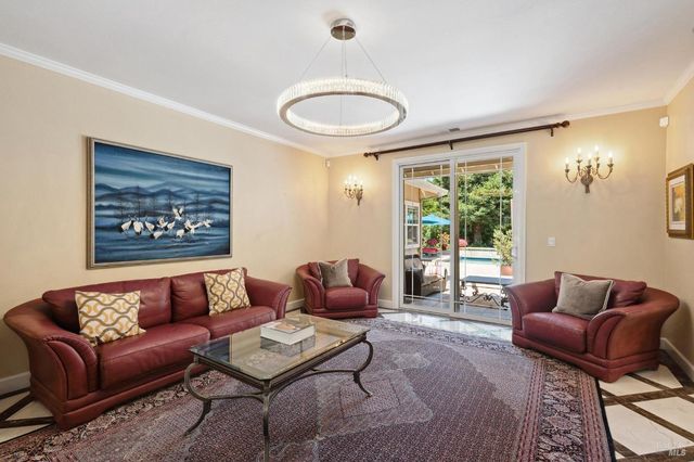 4536 Bennett View Dr, Santa Rosa, CA 95404