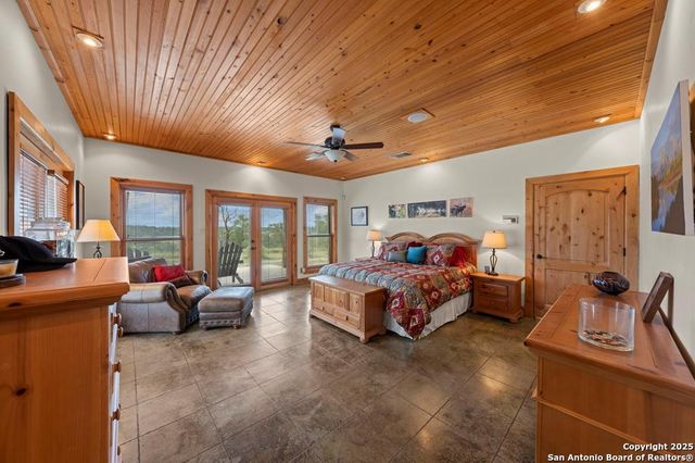 2320 fiedler road, Harper, TX 78028