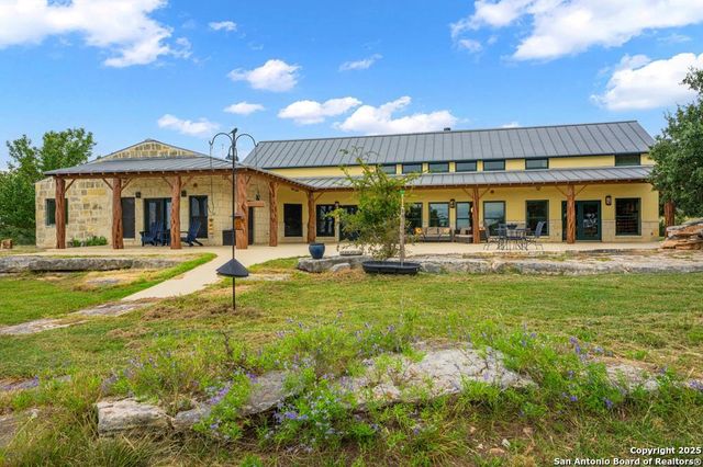 2320 fiedler road, Harper, TX 78028