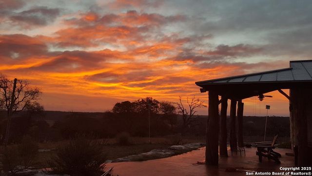 2320 fiedler road, Harper, TX 78028