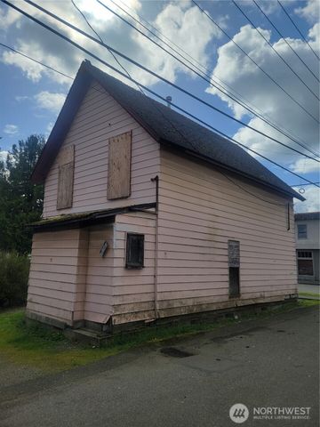 218 S 2nd Street, Shelton, WA 98584