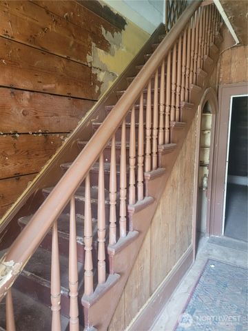 218 S 2nd Street, Shelton, WA 98584