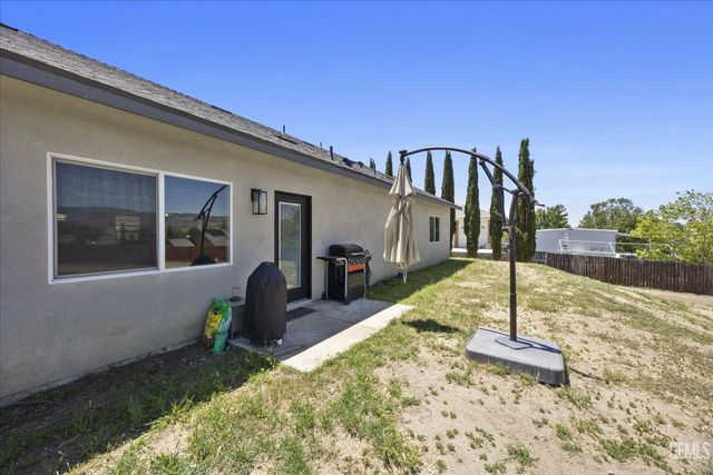 17521 Bold Venture, Tehachapi, CA 93561