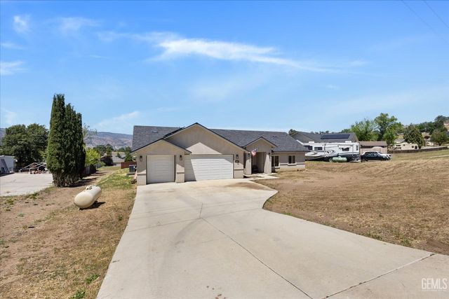 17521 Bold Venture, Tehachapi, CA 93561