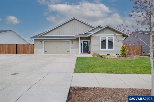 4644 NE Crown Ln, Albany, OR 97321