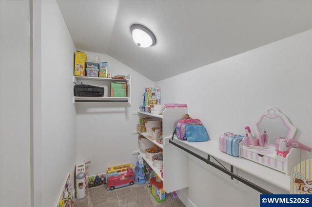 4644 NE Crown Ln, Albany, OR 97321