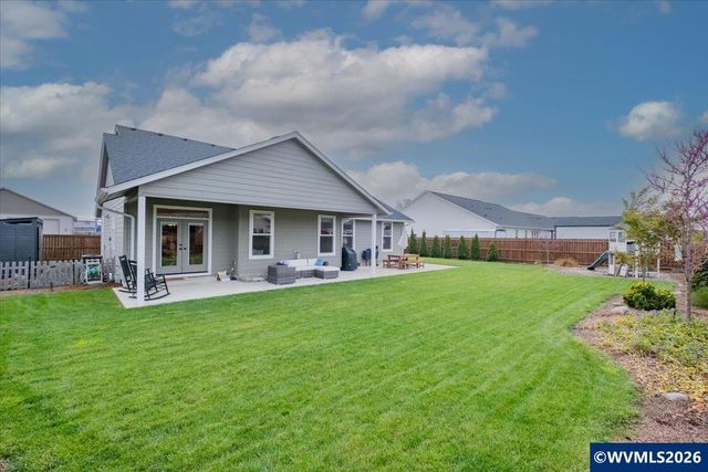 4644 NE Crown Ln, Albany, OR 97321