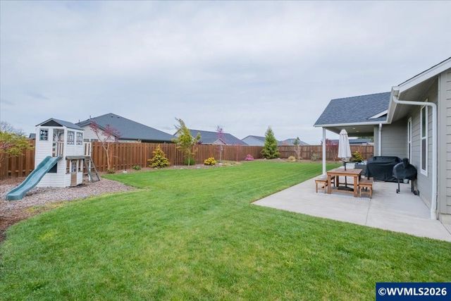 4644 NE Crown Ln, Albany, OR 97321