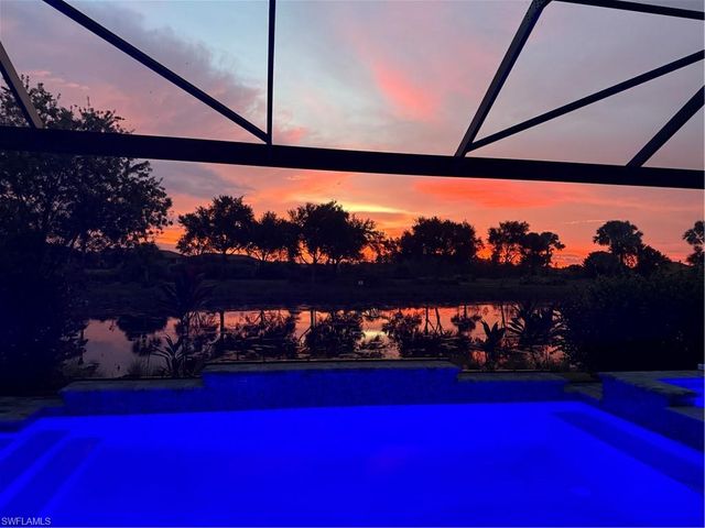 8915 Cappello CT, Naples, FL 34119