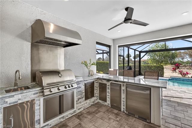 8915 Cappello CT, Naples, FL 34119