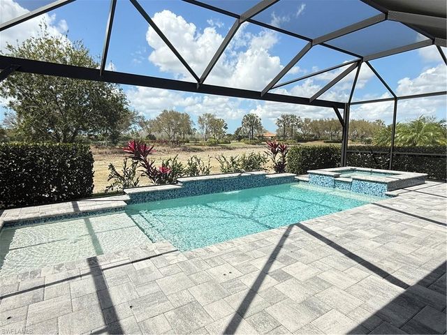 8915 Cappello CT, Naples, FL 34119