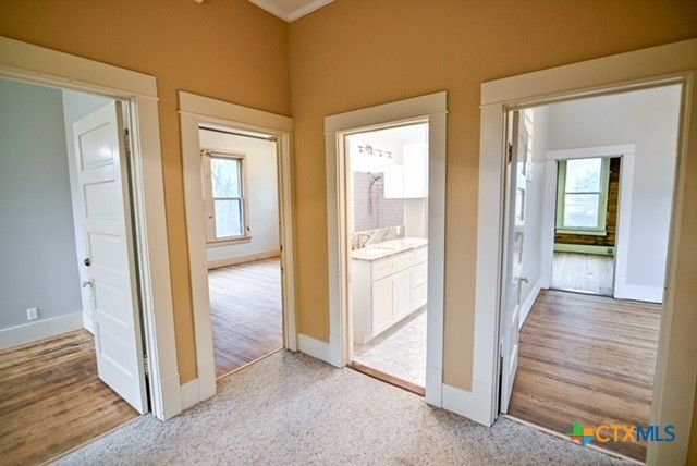 608 N Clinton Street, Cuero, TX 77954