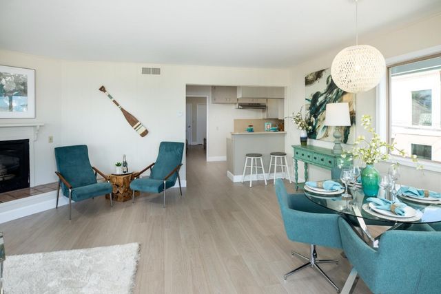 2621 E Cliff Drive, Santa Cruz, CA 95062